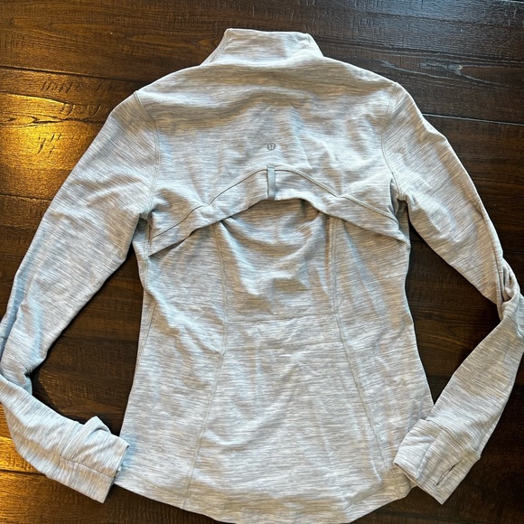 Lululemon define zip up jacket size 8 heathered gray - Picture 2 of 4